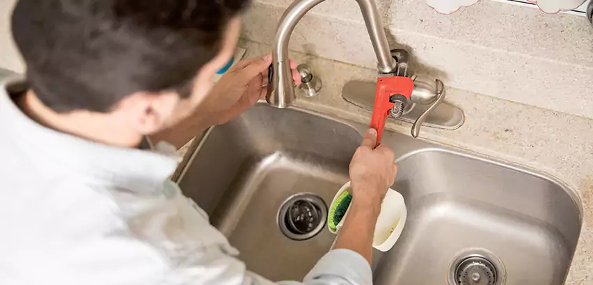 Faucet Repair in Shelbyville