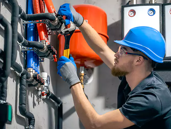 Why Choose Shelbyville Plumbers for Gas Water Heater Installation in Shelbyville, IN